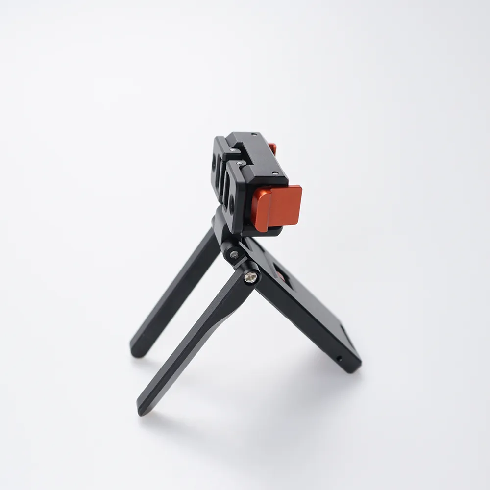 适用于DJI Osmo Pocket 3和Pocket 4的磁吸支架，带双爪和挂钩轻量级Vlog配件