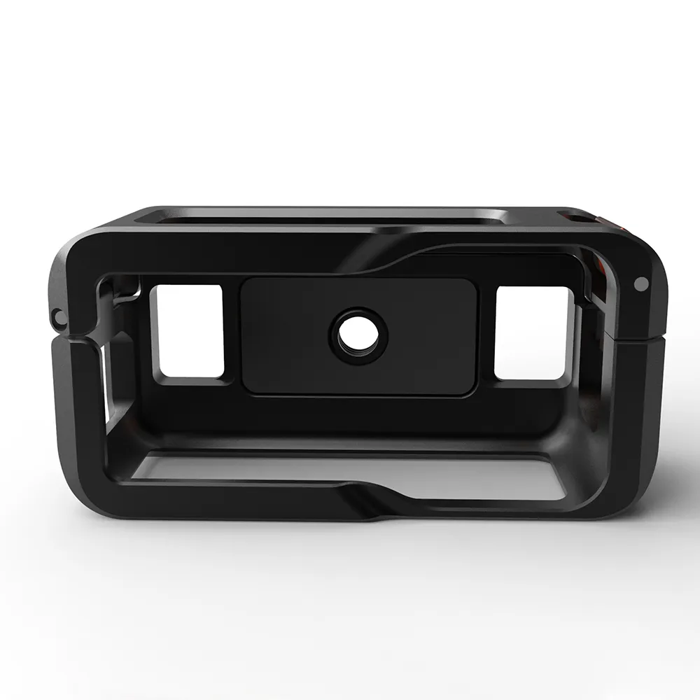 DJI Osmo Nano 相机兔笼，轻量化铝合金保护框，配备 1/4"-20 螺纹孔和冷靴接口，全按键可操作，兼容磁吸安装——适用于 Vlog 拍摄与旅行